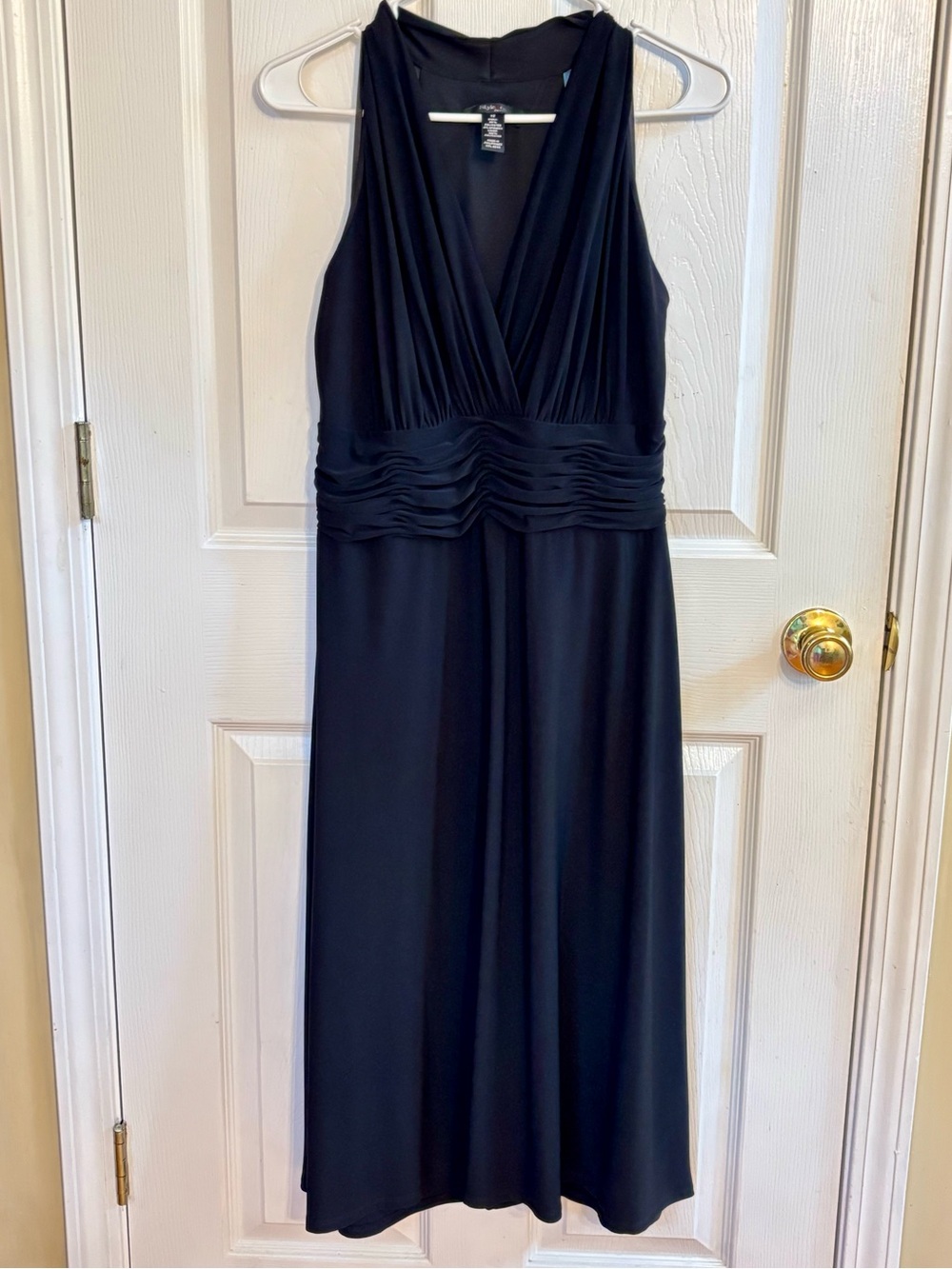 Style & Co. Black V-Neck Flowy Midi Dress with Ruched Waist size 12
